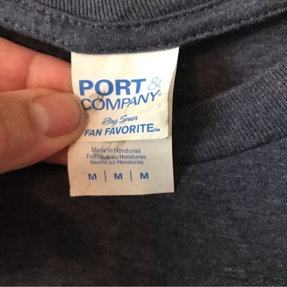 BLOWFISH T-shirt. Men’s size medium. Unisex. - Picture 3 of 3